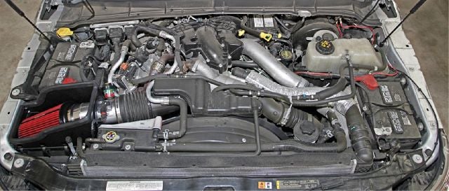 2011-2016 Ford F-550 Super Duty Air Intake Kit (Spectre)