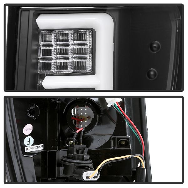 2005-2006 Jeep Grand Cherokee Headlight Set (Spyder)