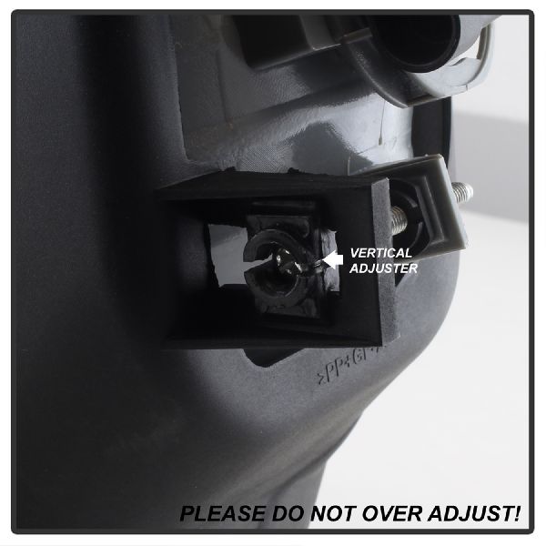 2003-2004 Chevrolet Silverado 2500 Fog Light Assembly (Spyder)