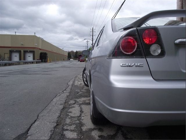 2001-2005 Honda Civic Tail Light Set (Spyder)