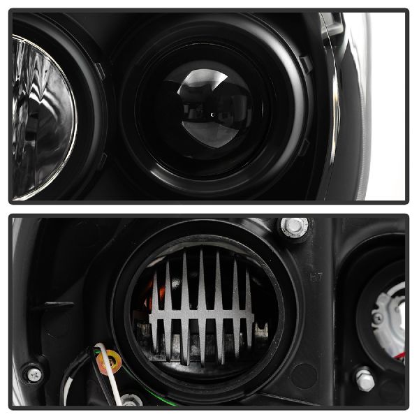 2012-2015 Toyota Tacoma Headlight Set (Spyder)