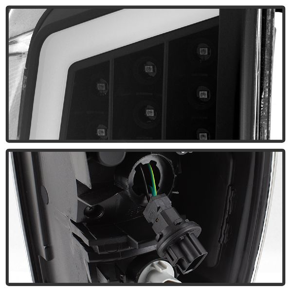 2016-2019 Toyota Tacoma Tail Light Set (Spyder)