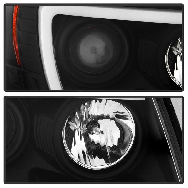 2005-2011 Toyota Tacoma Headlight Set (Spyder)