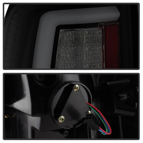 2013-2018 Ram 1500 Tail Light Set (Spyder)