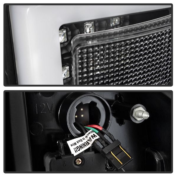 2016-2017 Toyota Tacoma Tail Light Set (Spyder)