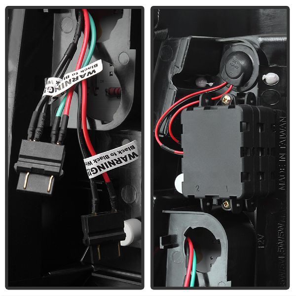 1999-2004 GMC Sierra 2500 Tail Light Set (Spyder)
