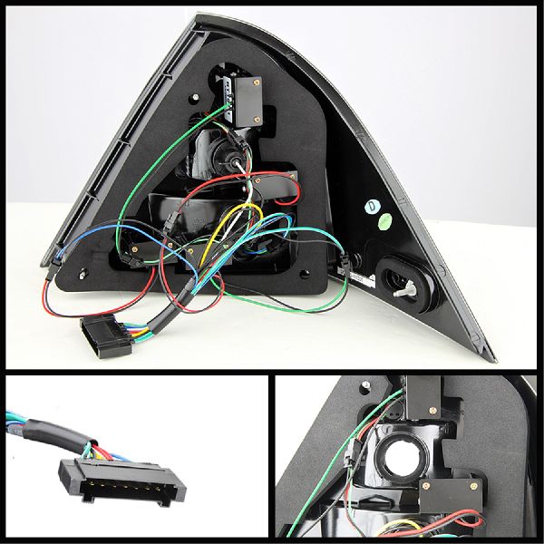 2006-2007 Mercedes-Benz C280 Tail Light Set (Spyder)
