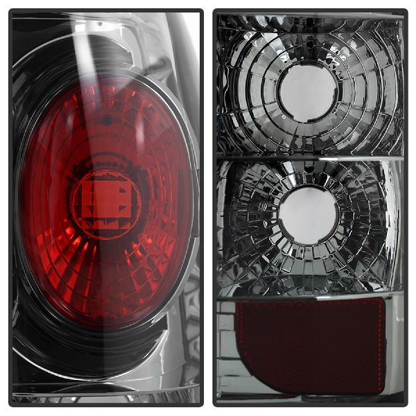 1999-2004 GMC Sierra 2500 Tail Light Set (Spyder)