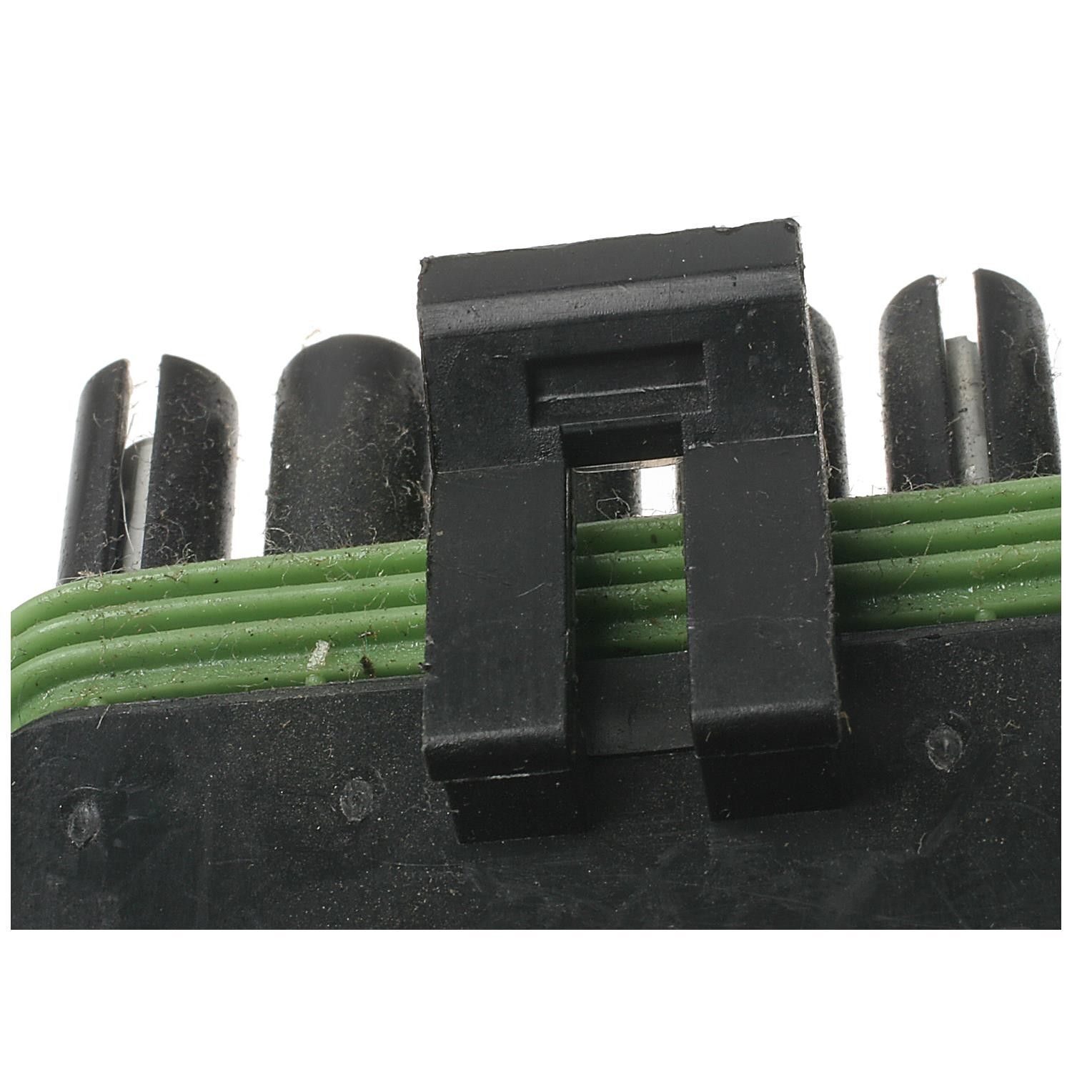 1999, 1998, 1997 GMC P3500 Body Wiring Harness Connector