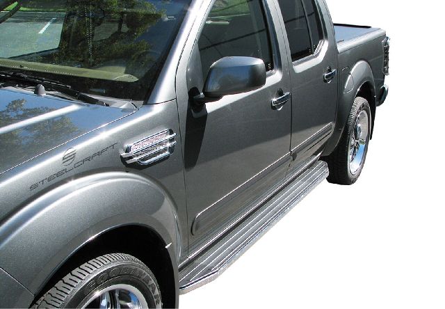 2005-2023 Nissan Frontier Running Board (Steelcraft)