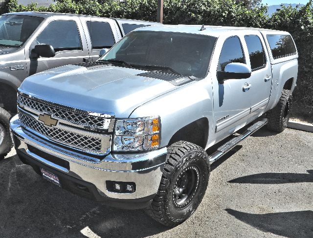 2001-2006 GMC Sierra 3500 Step Nerf Bar (Steelcraft)