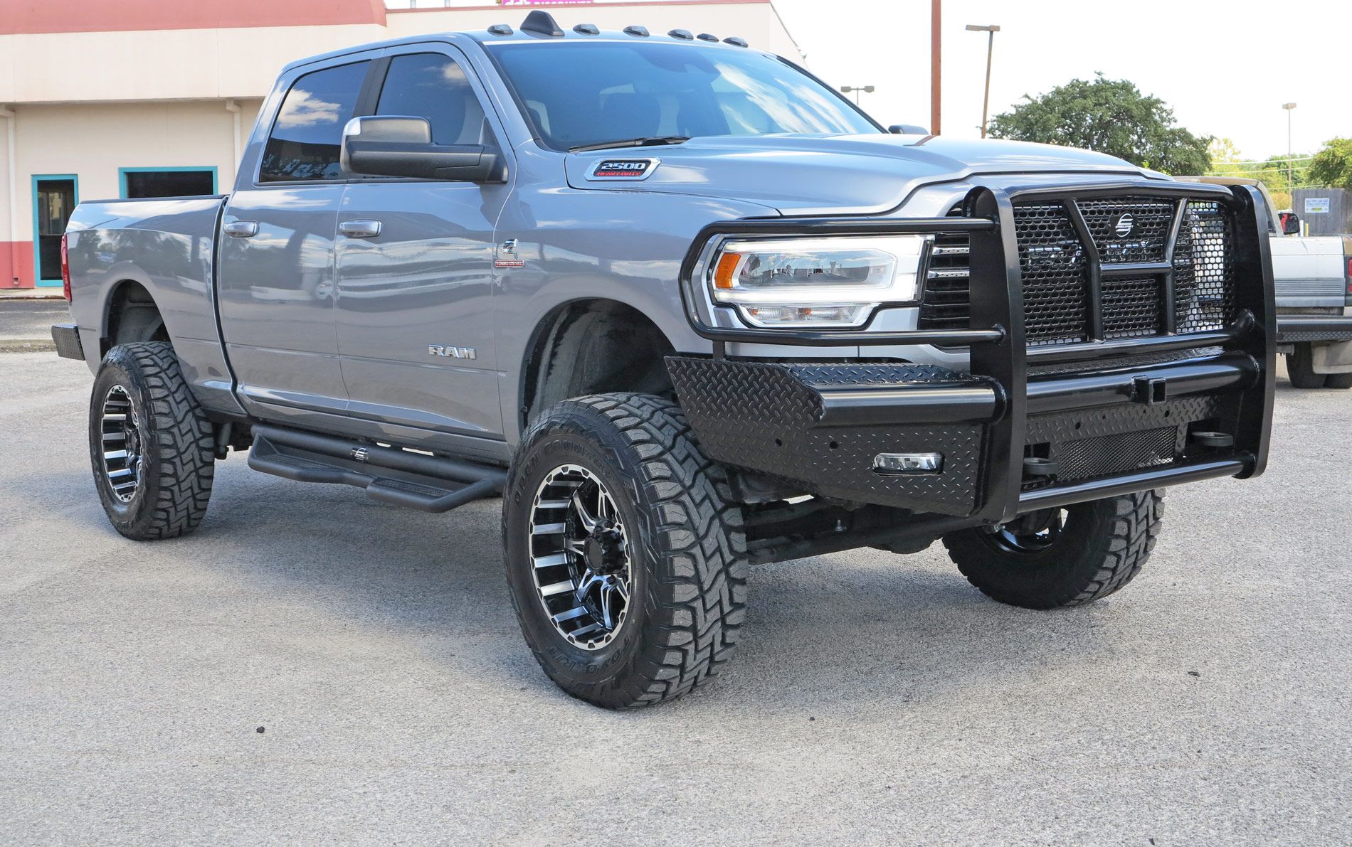 2024, 2023, 2022, 2021, 2020, 2019 Ram 3500 Bumper