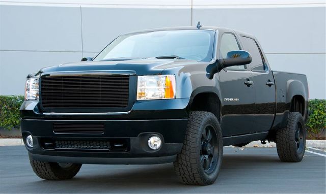 2007 GMC Sierra 1500 Classic Grille - Front (T-Rex)