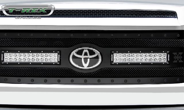 2018-2021 Toyota Tundra Grille - Upper (T-Rex)