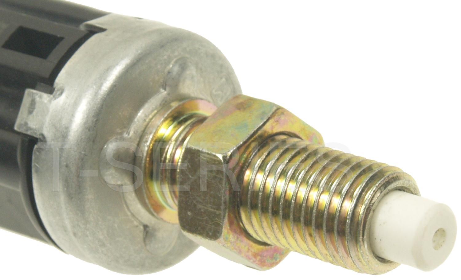 Toyota Corolla Brake Light Switch Replacement (Beck Arnley, FAE