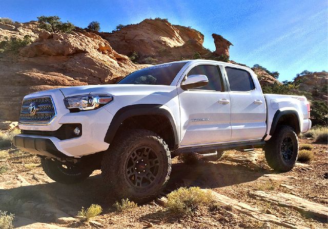 2005-2023 Toyota Tacoma Suspension Lift Kit (Tuff Country)