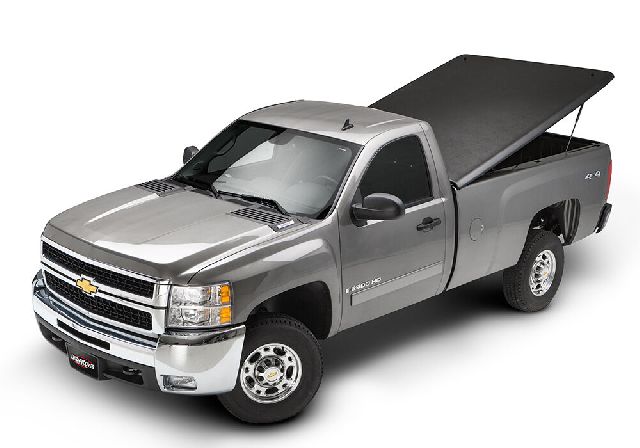 2007-2013 Chevrolet Silverado 1500 Tonneau Cover (UnderCover)
