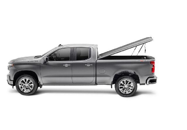 2020-2023 Chevrolet Silverado 2500 HD Tonneau Cover (UnderCover)