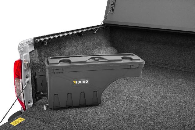 2022-2024 Nissan Frontier Truck Bed Storage Box (UnderCover)