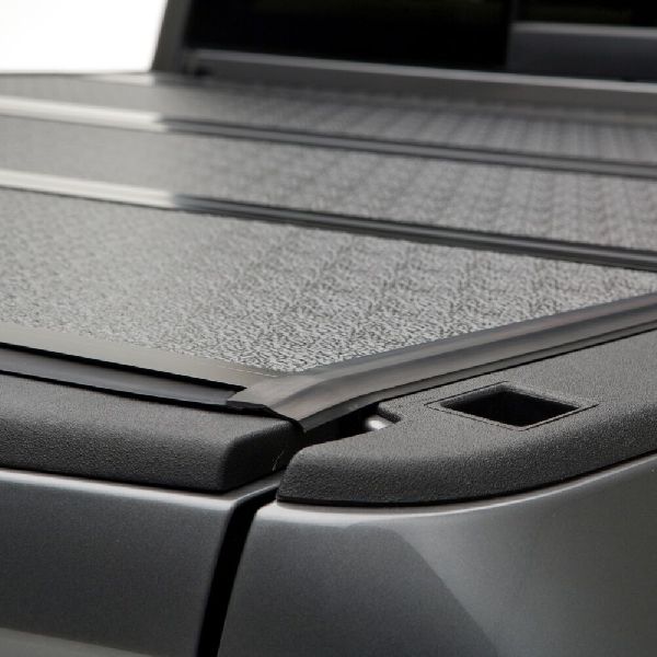 2019-2024 Chevrolet Silverado 1500 Tonneau Cover (UnderCover)
