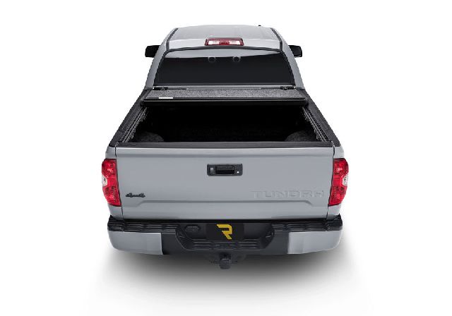 2018-2019 Toyota Tacoma Tonneau Cover (UnderCover)
