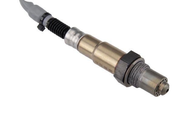 2001-2006 Volkswagen Golf Oxygen Sensor - Rear (URO Parts)