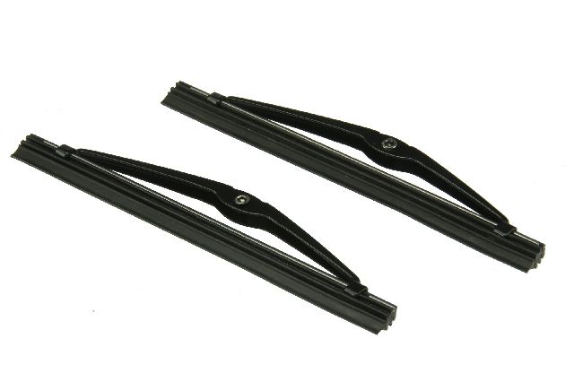 2001-2007 Volvo V70 Headlight Wiper Blade Set (URO Parts)