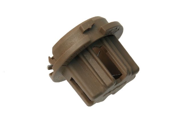 1997-1999 Mercedes-Benz S320 Tail Light Socket (URO Parts)