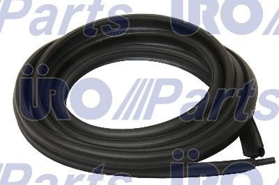 1978-1986 Porsche 928 Hatch Seal - Rear (URO Parts)
