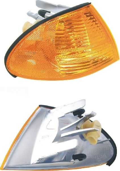 1999-2000 BMW 328i Turn Signal Light Assembly - Front Right (URO Parts)