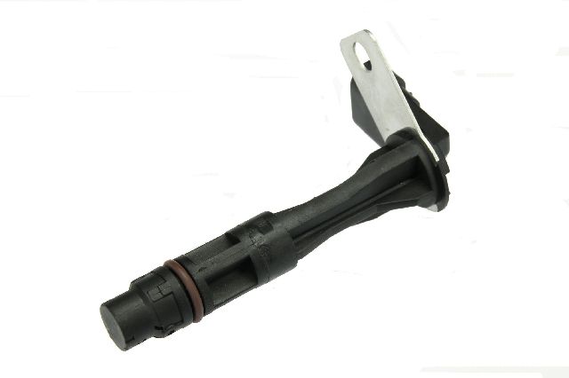2003-2007 Chevrolet Express 2500 Engine Camshaft Position Sensor (URO Parts)