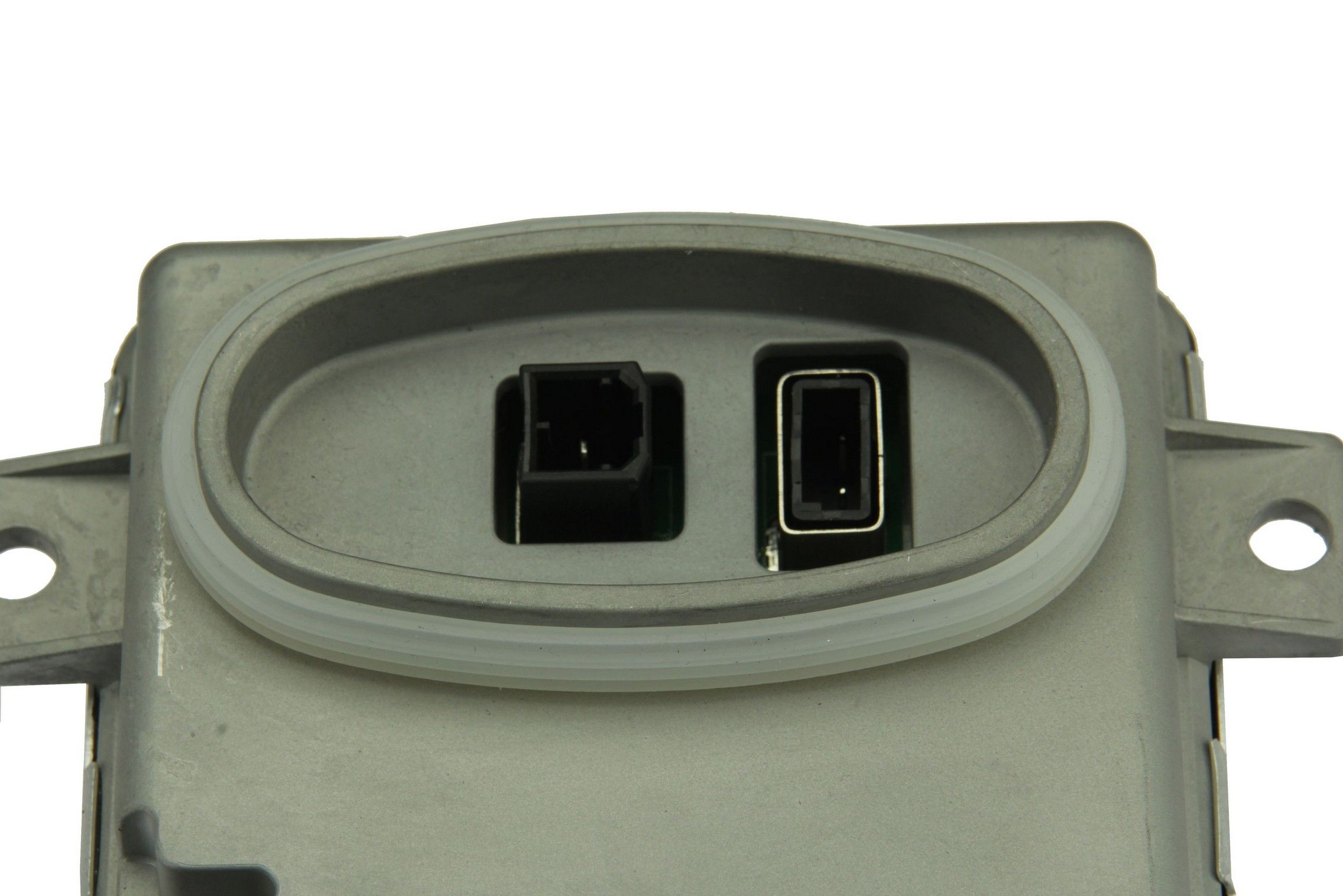 2016, 2015, 2014, 2013, 2012, 2011, 2010, 2009, 2008, 2007 Volvo S80 High Intensity Discharge (HID) Headlight Control M