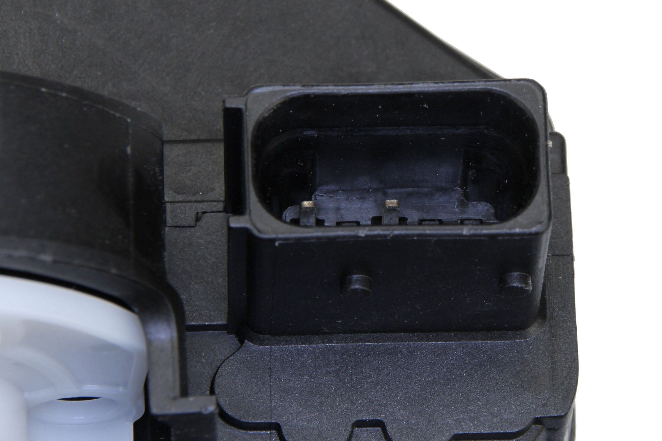 2017, 2016, 2015, 2014, 2013, 2012, 2011, 2010 Chevrolet Equinox Door Lock Actuator Motor