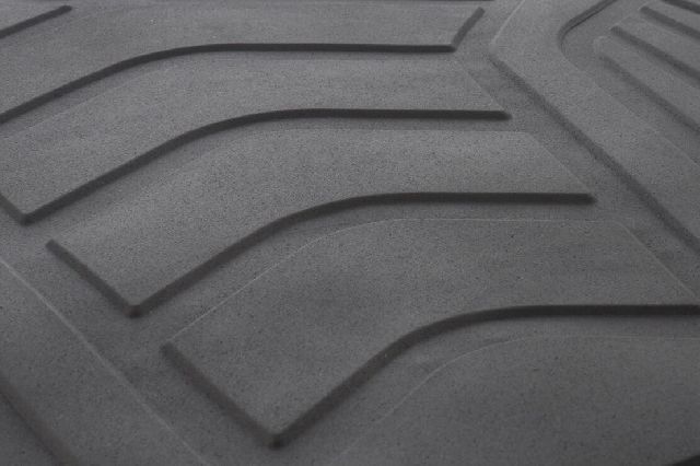 2012-2022 Tesla S Floor Mat Set (Vaico)
