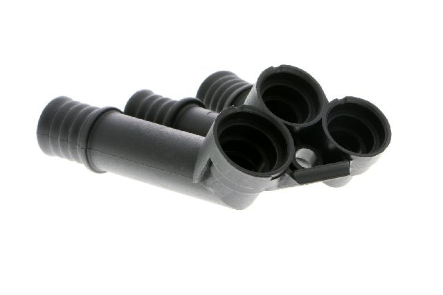 1996-1999 BMW M3 Engine Coolant Hose Flange (Vaico)