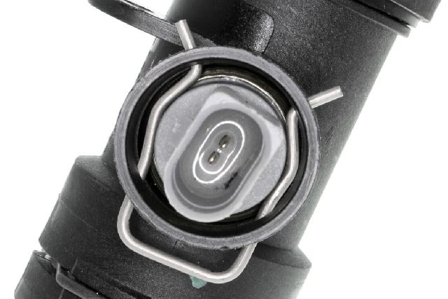 2012-2013 Volkswagen Golf R Coolant Hose (Vaico)