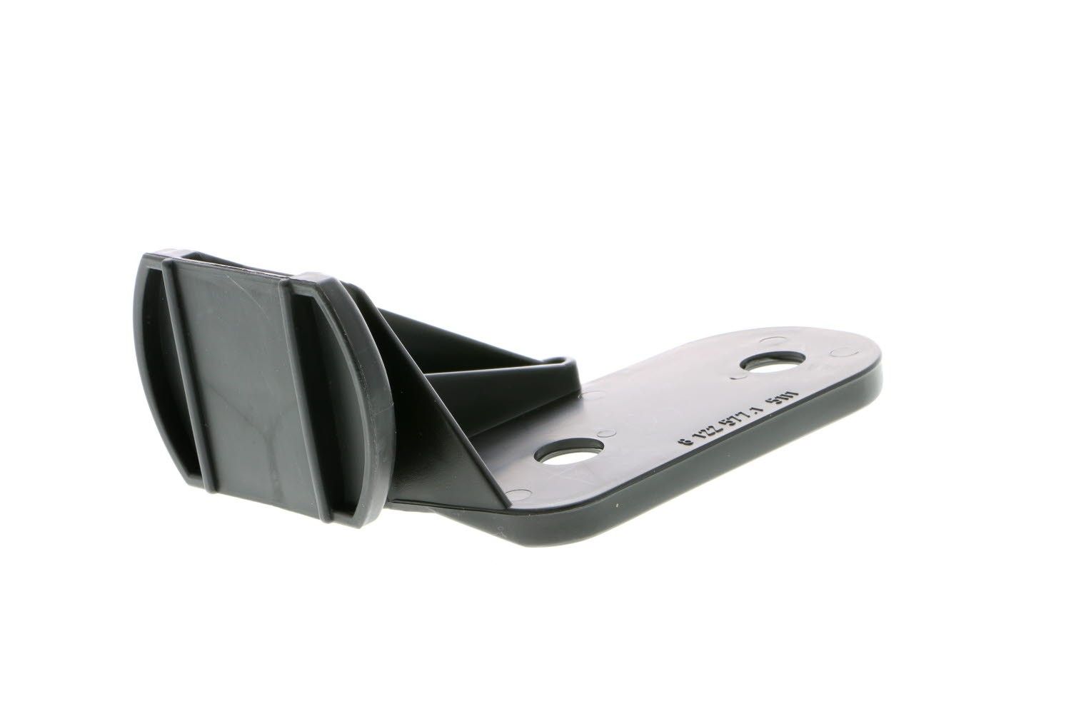 1998, 1997, 1996, 1995 BMW M3 Bumper Mounting Bracket