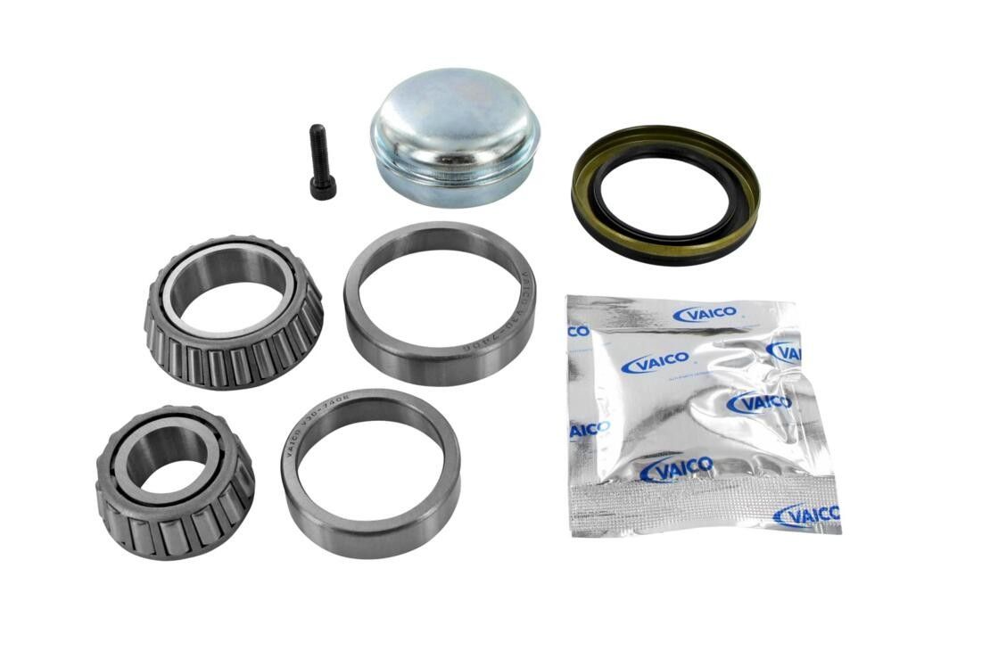 2005, 2004, 2003 Mercedes-Benz CLK320 2003-2005 Mercedes-Benz C230 Wheel Bearing Kit