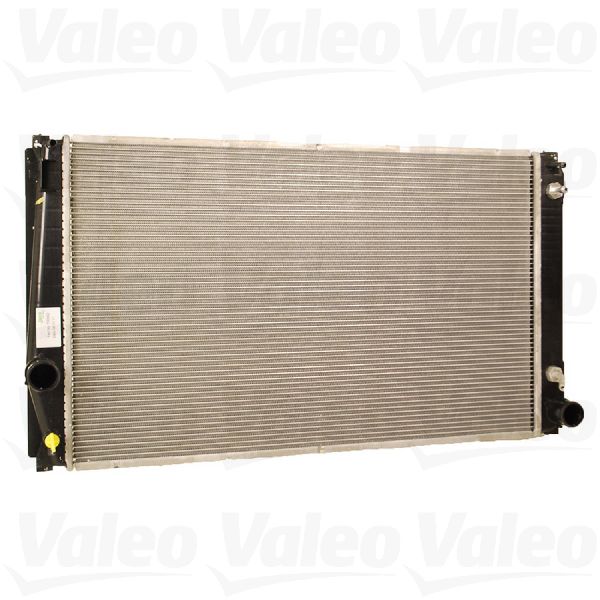 2006-2011 Toyota RAV4 Radiator (Valeo)