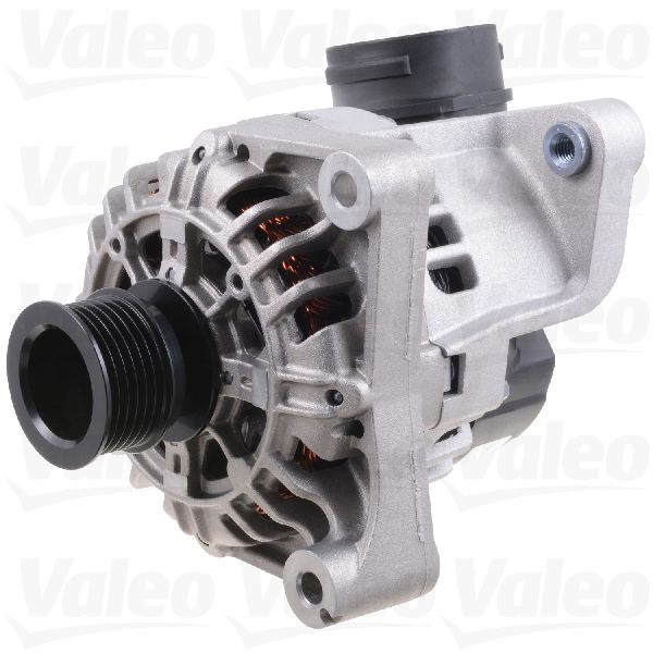 2001-2002 BMW Z3 Alternator (Valeo)