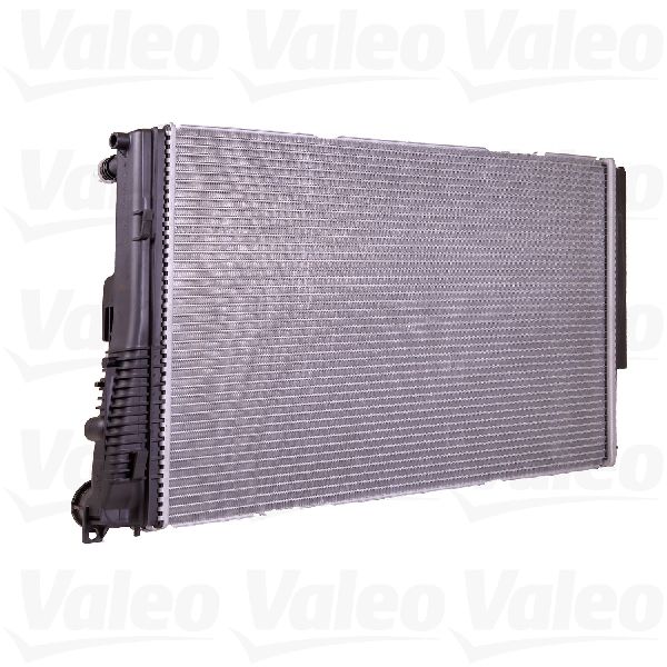 2014-2016 BMW 328i GT xDrive Radiator (Valeo)