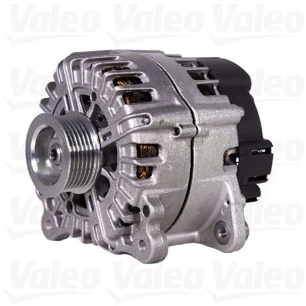 2011 Volkswagen Touareg Alternator (Valeo)