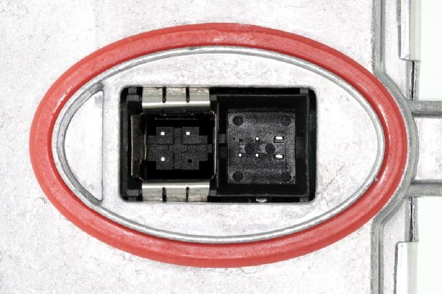2015-2017 Mercedes-Benz GLA250 Headlight Control Module - Left or Right (Vemo)