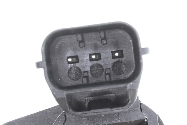 2001-2006 Mitsubishi Montero Engine Camshaft Position Sensor (Vemo)