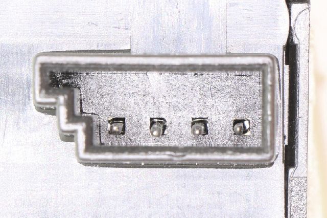 2004-2005 BMW 545i Door Window Switch - Front Right (Vemo)