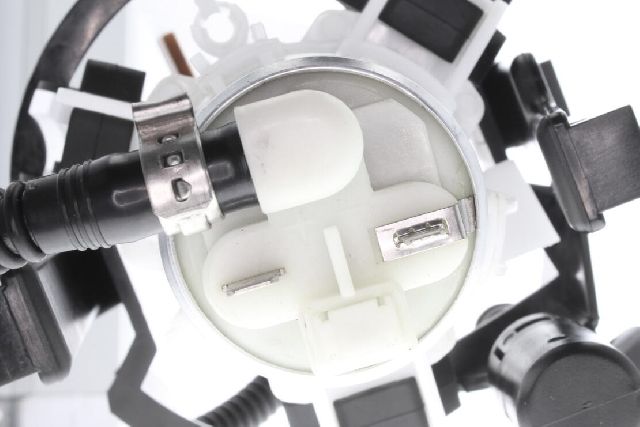 1997-2000 BMW 528i Fuel Pump Module Assembly (Vemo)