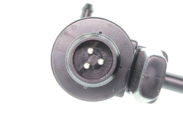 1996-1998 Audi A4 Windshield Washer Pump (Vemo)
