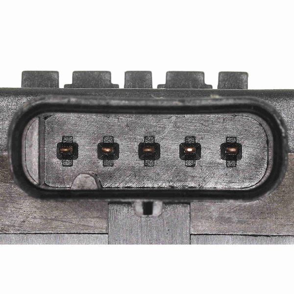 2016-2017 Volkswagen Golf Engine Coolant Thermostat Housing (Vemo)