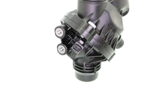 2011-2014 BMW X6 Engine Coolant Thermostat Kit (Vemo)