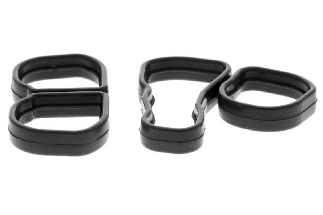 2015-2019 Mercedes-Benz GLA250 Engine Oil Cooler (Vemo)
